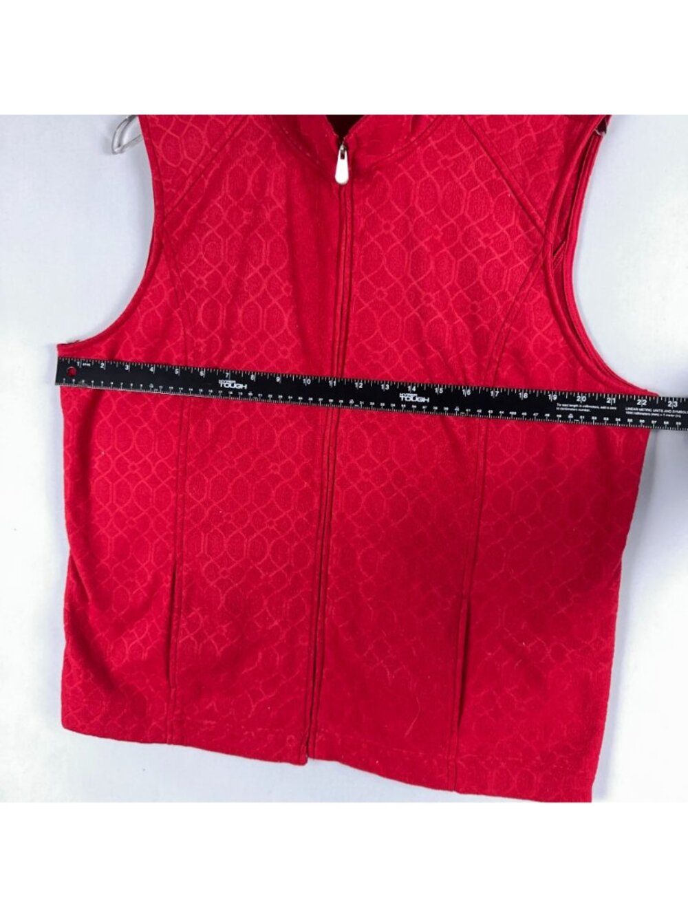 Croft & Barrow Vest Size XL Red Quilted Full-Zip Sleeveless Geometric Pattern - Picture 8 of 10
